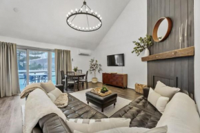 Bougie Bs Mountainside Getaway